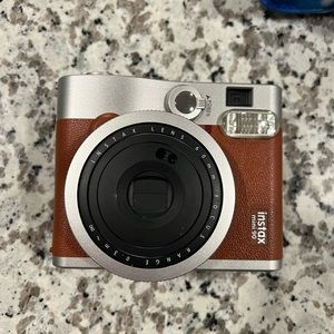 FUJIFILM INSTAX MINI NEO CLASSIC CAMERA